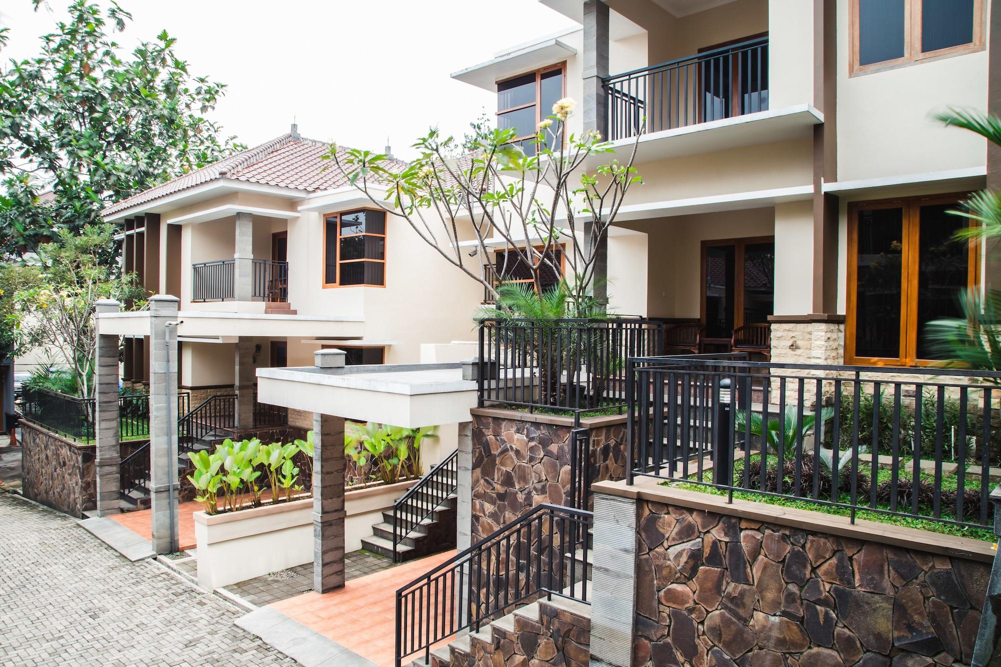 Kuldesak Villas Bandung Esterno foto