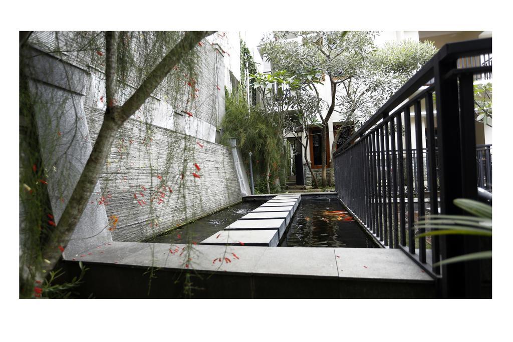 Kuldesak Villas Bandung Esterno foto